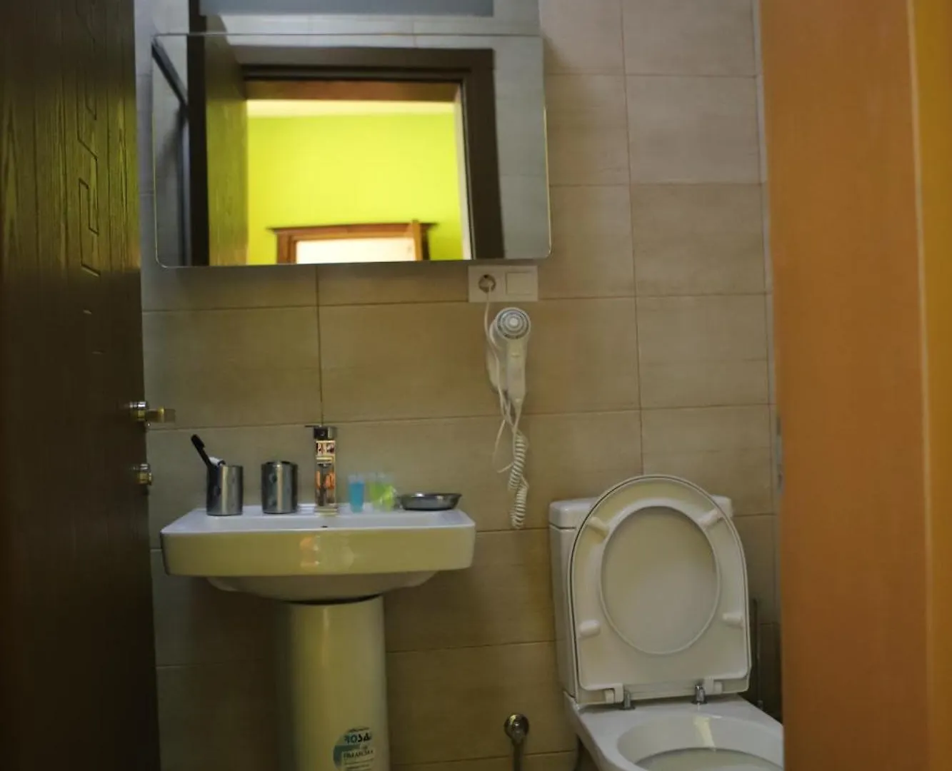 Hotel Black Sea House Batumi 3*,